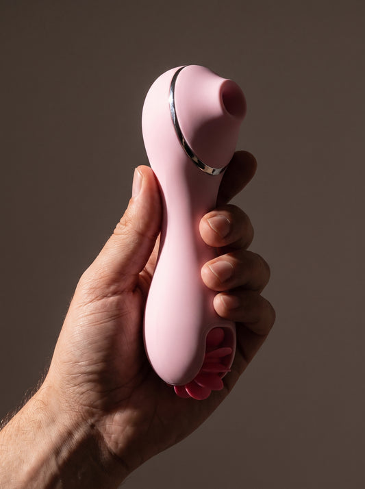 Vibrador Simulador Oral con Efecto Calor